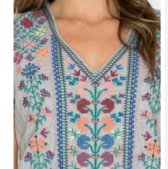 Johnny was CLOVER COLD SHOULDER TEE - Picture 6 of 8